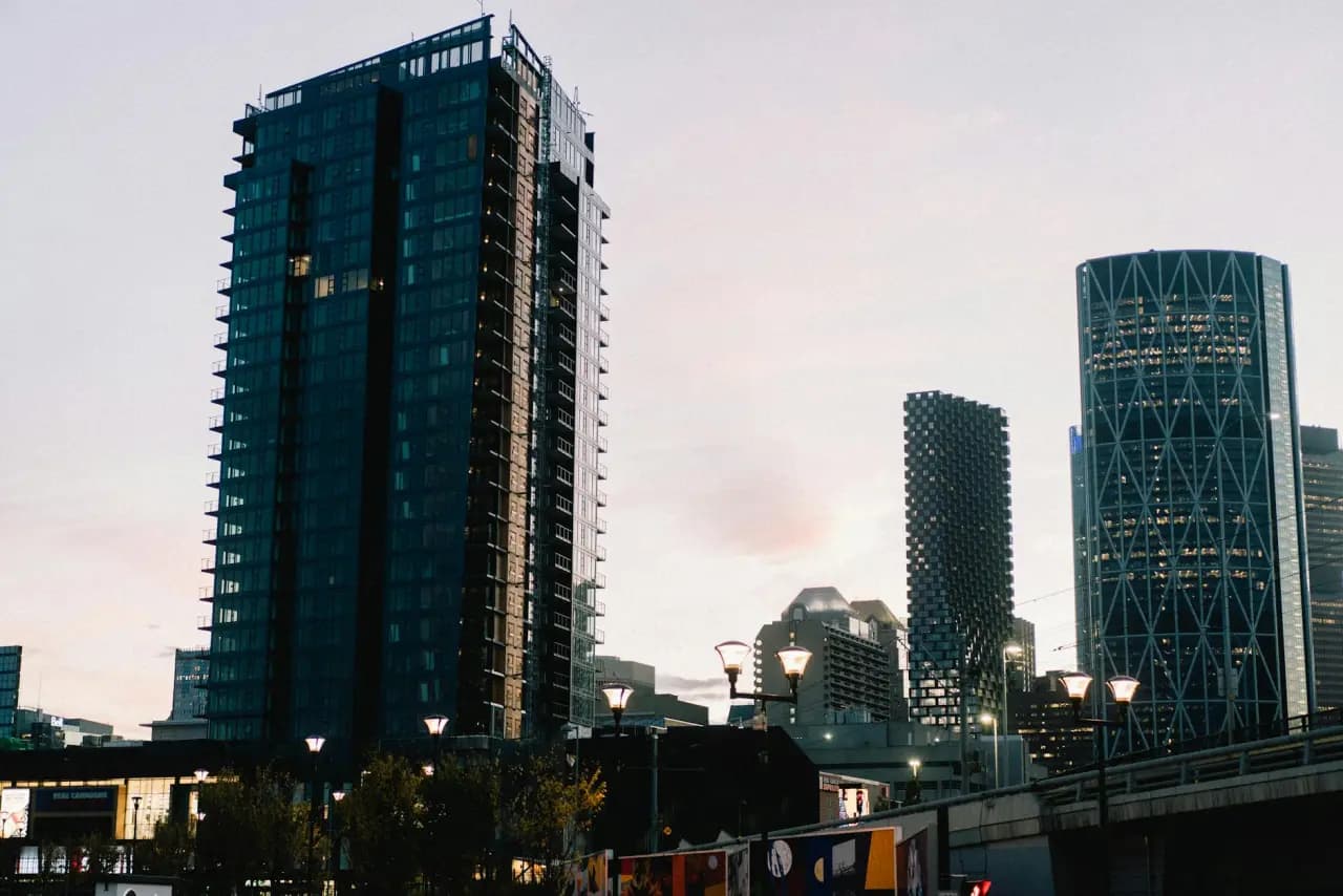 Calgary, AB — skate stopper deployments